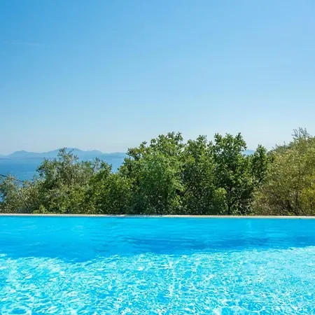 빌라 Kefalaki Nisaki (Corfu)